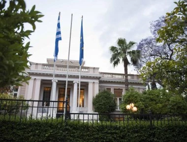 Απάντηση της κυβέρνησης στον Α. Σαμαρά: «Μείζον θεσμικό ατόπημα η επίθεση Σαμαρά στον ΠτΔ»